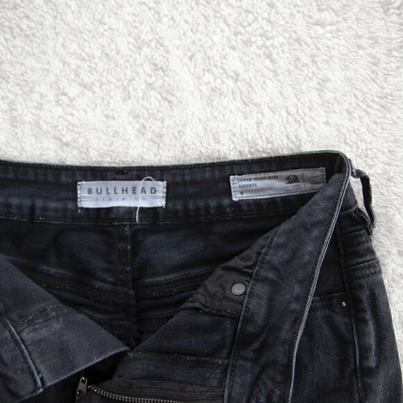 𝅺Bullhead Denim Super High Rise Black Jean Shorts - Picture 2 of 3